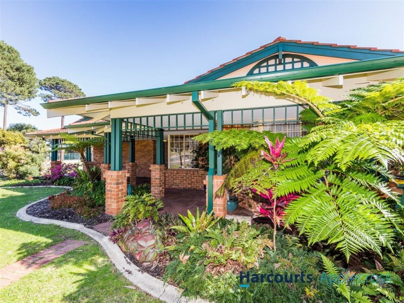 1 Ten Seldam Circle, Winthrop WA 6150