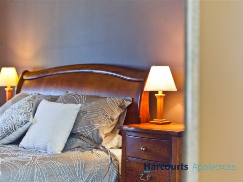 1 Ten Seldam Circle, Winthrop WA 6150