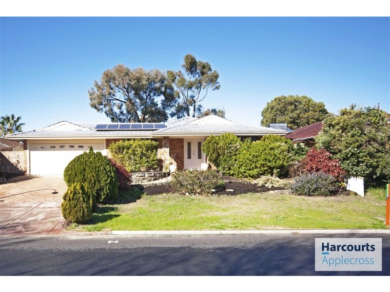 70 Calley Drive, Leeming WA 6149