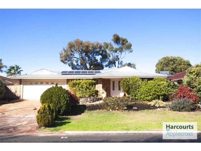 70 Calley Drive, Leeming WA 6149
