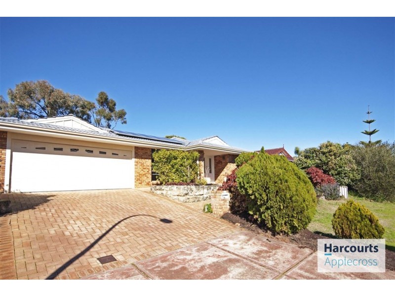 70 Calley Drive, Leeming WA 6149