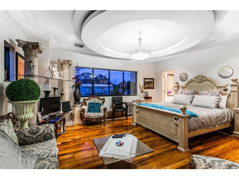 3 Throsby Street, Shelley WA 6148