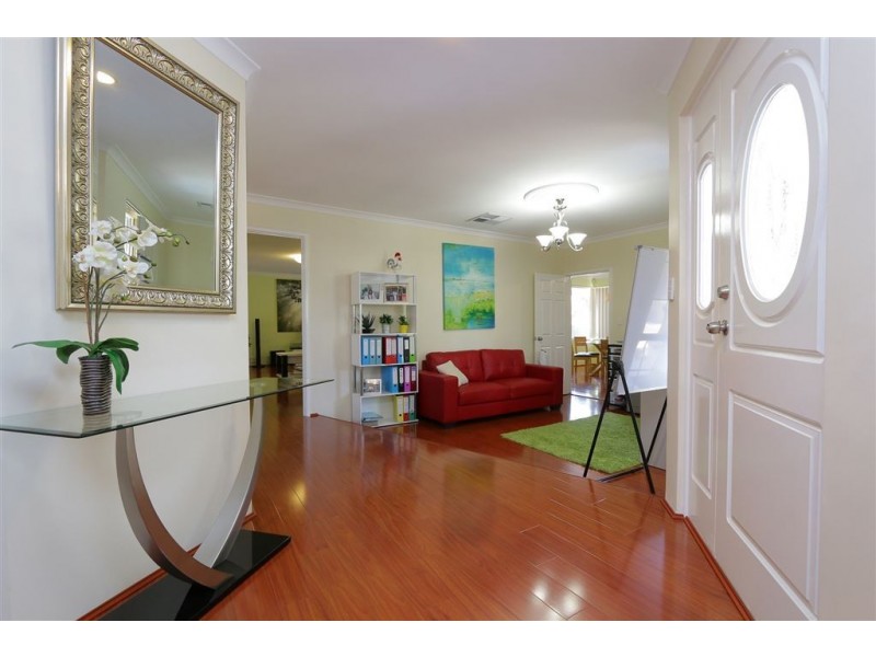 5 Manley Street, Cannington WA 6107