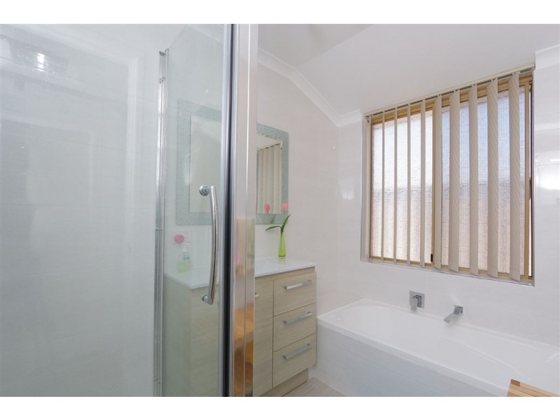 5 Manley Street, Cannington WA 6107