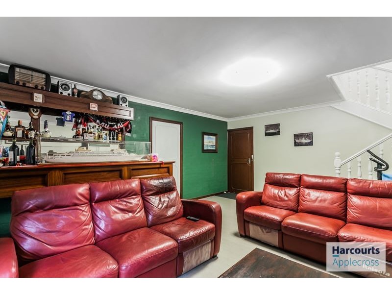 46 Anglesey Drive, Kardinya WA 6163