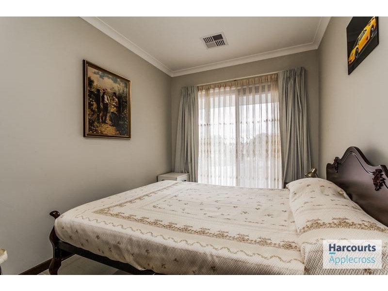 46 Anglesey Drive, Kardinya WA 6163