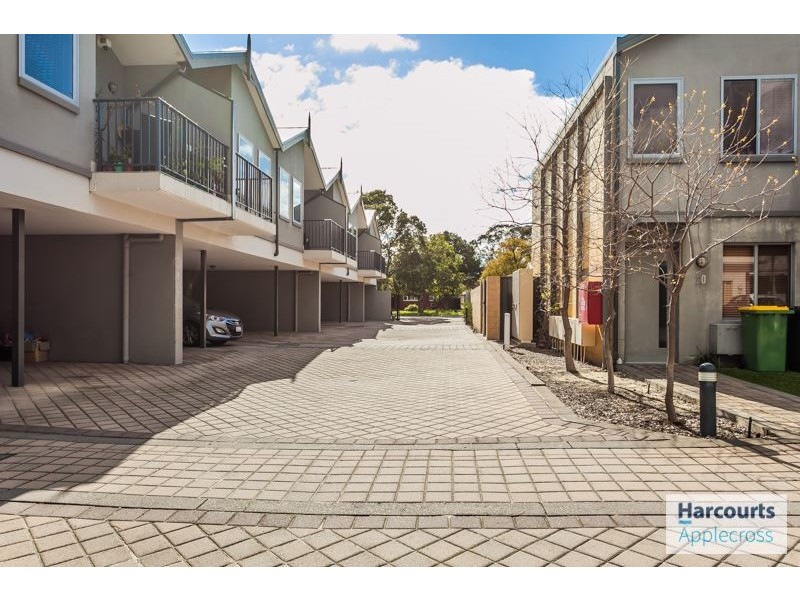 11/39 Simpson Street, Applecross WA 6153