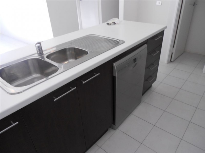 16A Lowes St, Cloverdale WA 6105