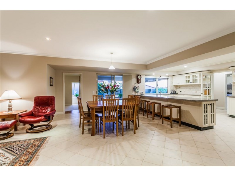 28 Edmiston Way, Winthrop WA 6150