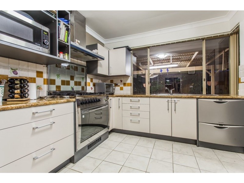 10 Hendy Green, Murdoch WA 6150