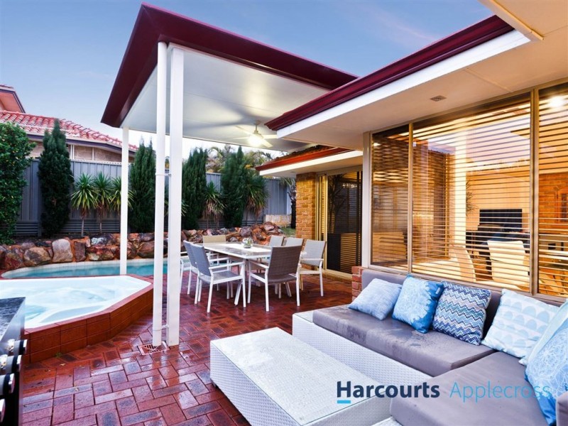 25 Hatherley Parade, Winthrop WA 6150