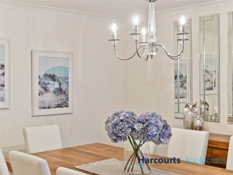 25 Hatherley Parade, Winthrop WA 6150