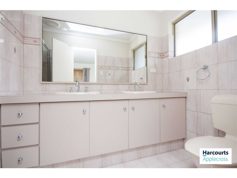 69 Aitken Drive, Winthrop WA 6150