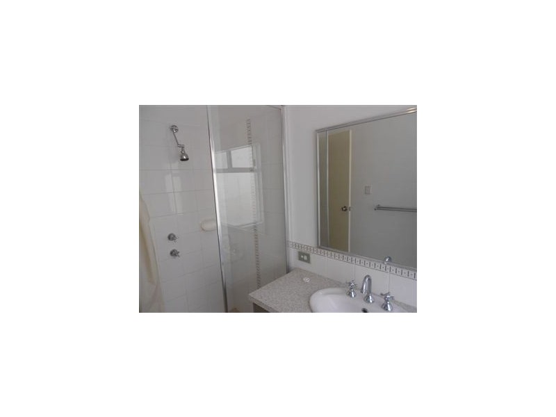 4/13-15 James St, Cannington WA 6107