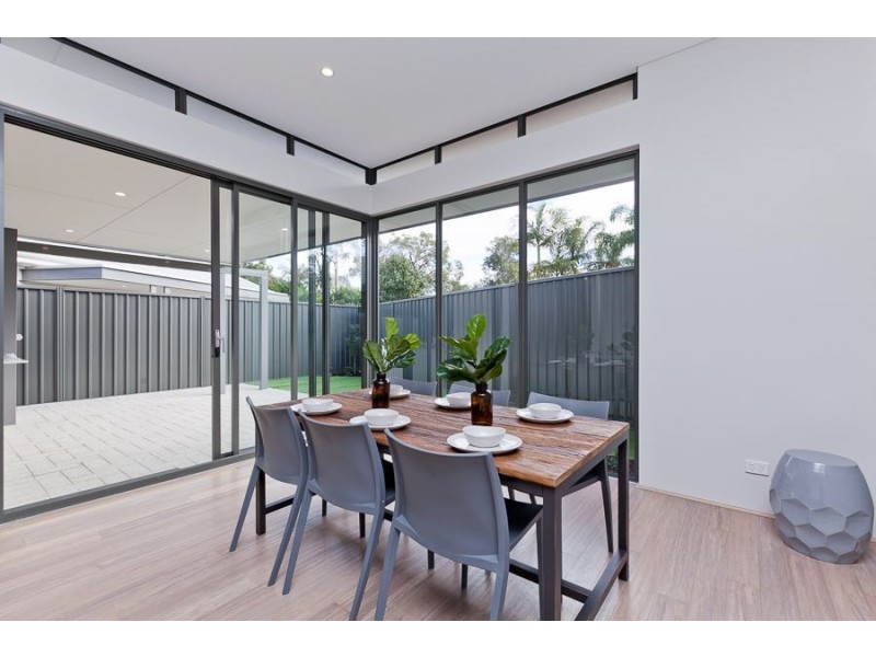7A Matsen Close, Booragoon WA 6154