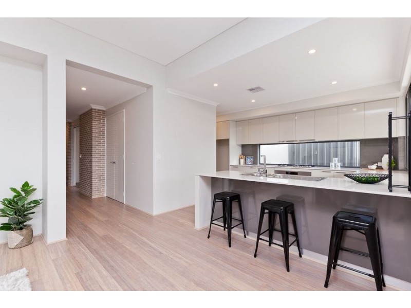 7A Matsen Close, Booragoon WA 6154