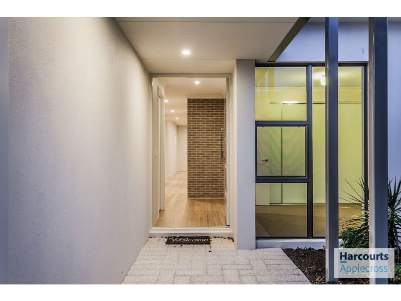 7B Matsen Close, Booragoon WA 6154