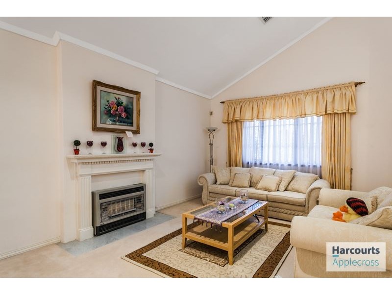 3 Sobotka Place, Winthrop WA 6150