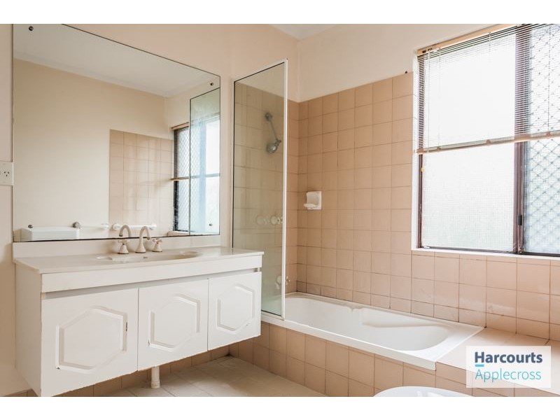 3 Sobotka Place, Winthrop WA 6150