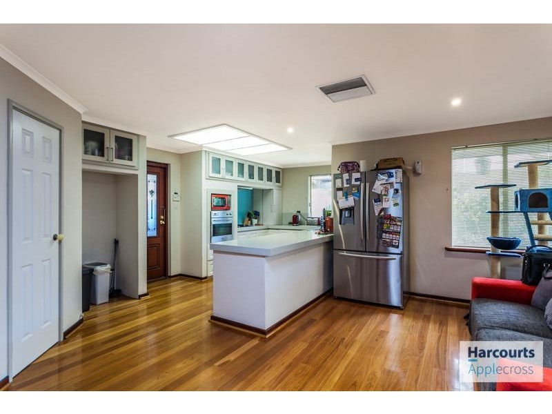 18 Silbert Circle, Winthrop WA 6150