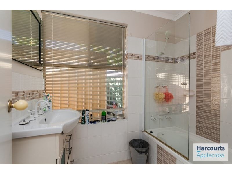 18 Silbert Circle, Winthrop WA 6150