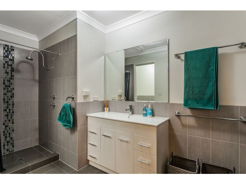 25 Kingsmill Gardens, Winthrop WA 6150