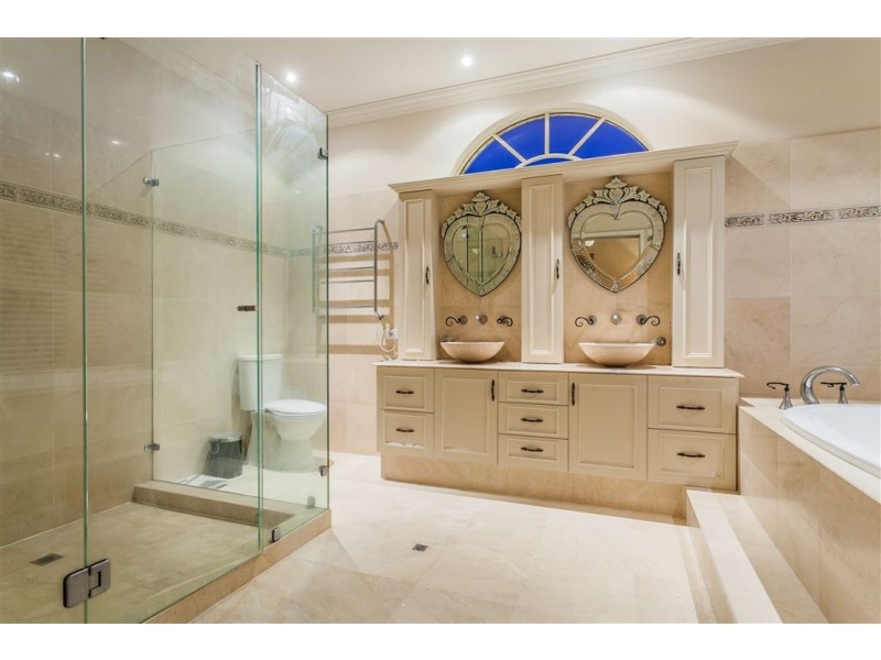 58 Tweeddale Road, Applecross WA 6153