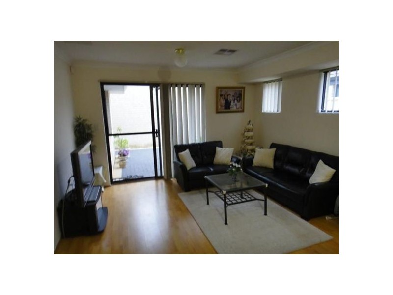 109A Renou St, East Cannington WA 6107