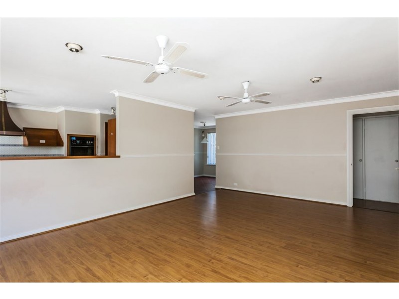 7 Kirwan Way, Winthrop WA 6150