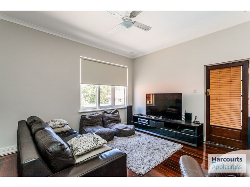 19 Drew Road, Ardross WA 6153