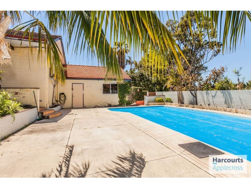 19 Drew Road, Ardross WA 6153