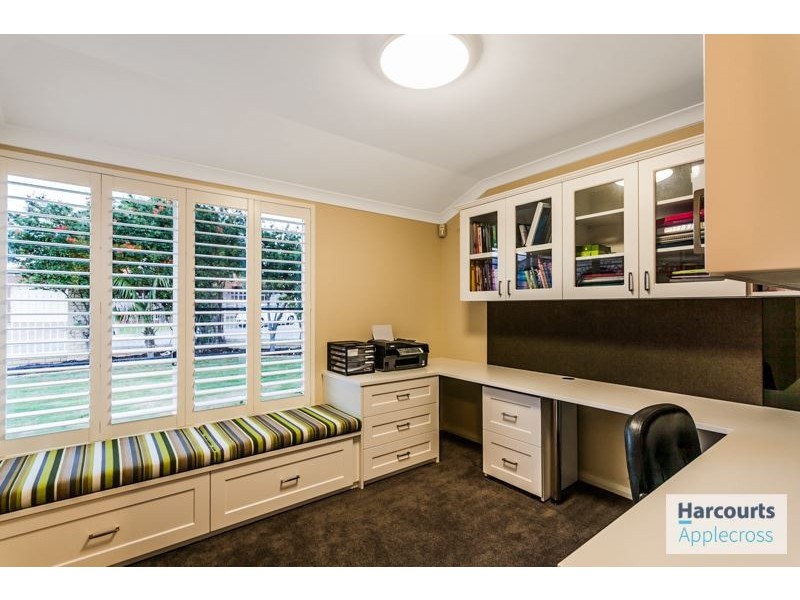 3 Pearce Ridge, Winthrop WA 6150