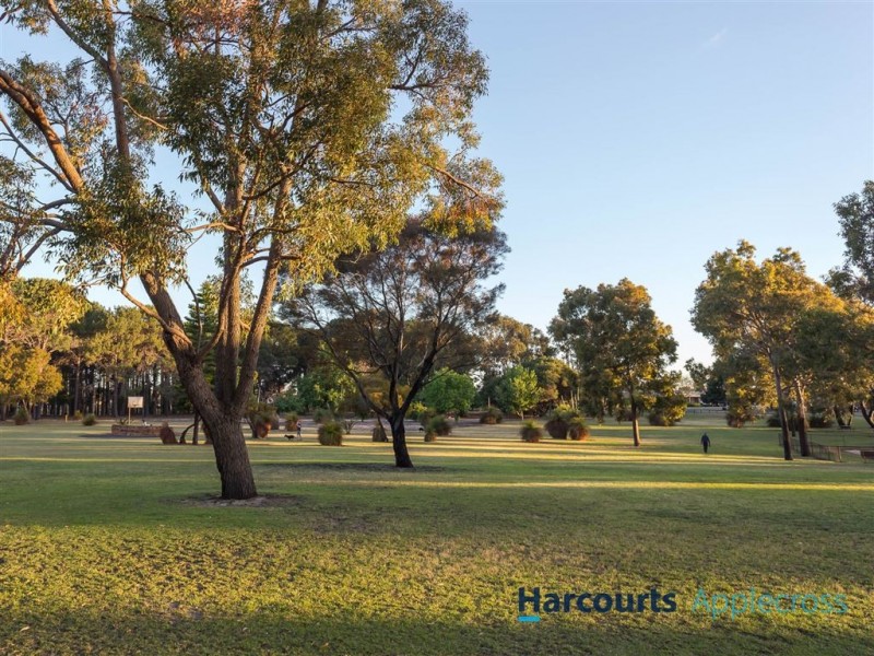 49 Silbert Circle, Winthrop WA 6150