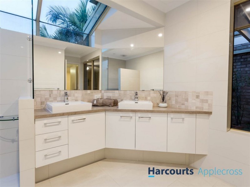 49 Silbert Circle, Winthrop WA 6150