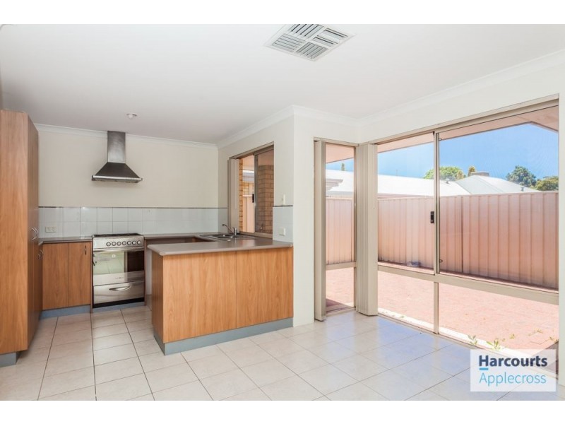 8/35-37 Bungaree Road, Wilson WA 6107