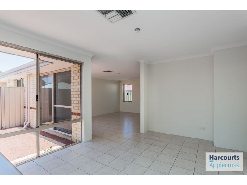8/35-37 Bungaree Road, Wilson WA 6107