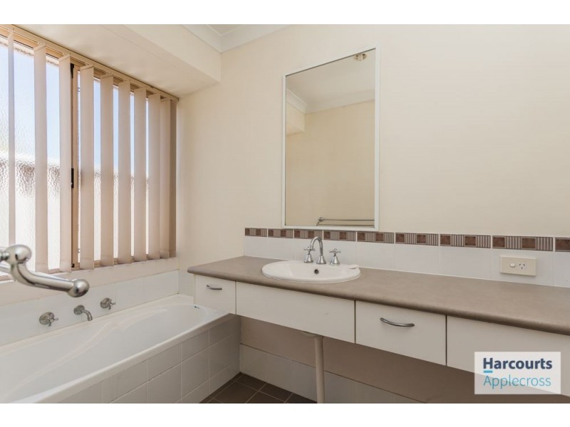 8/35-37 Bungaree Road, Wilson WA 6107