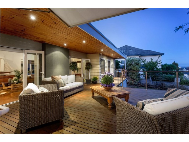 22 Roberts Road, Attadale WA 6156