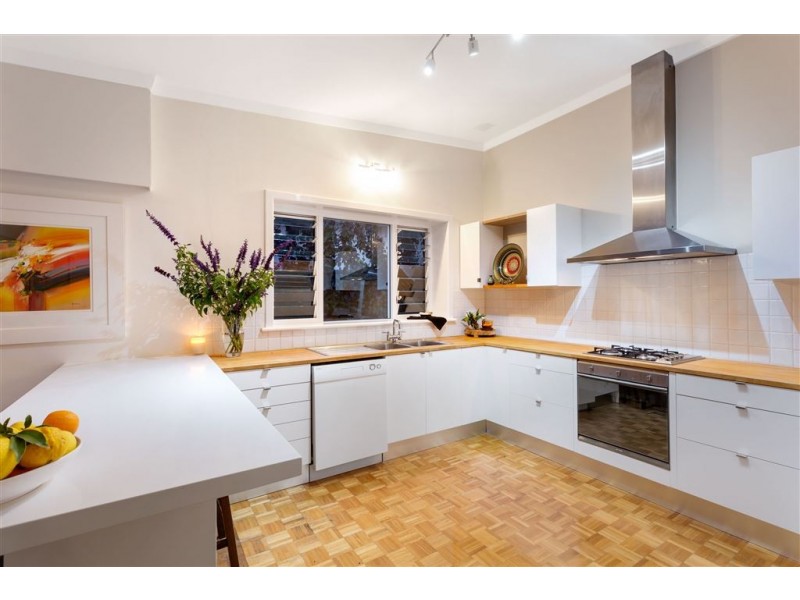 22 Roberts Road, Attadale WA 6156