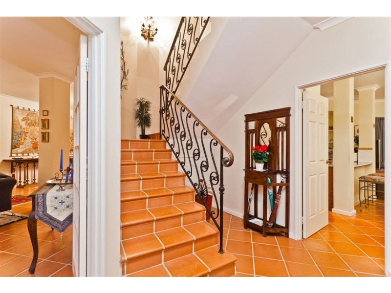 41 Freedman Way, Winthrop WA 6150