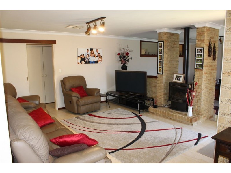 27 Cooper Ridge, Winthrop WA 6150