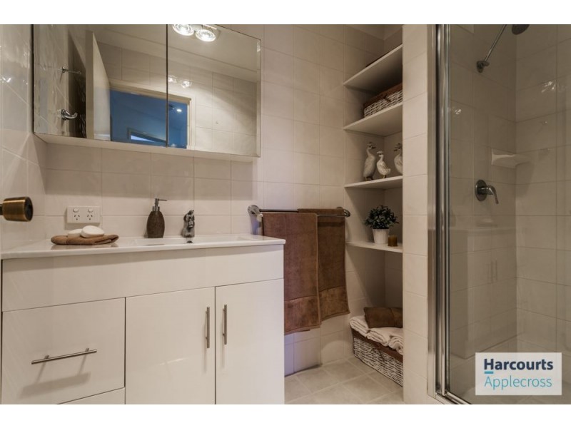 6/10 Reddington Way, Brentwood WA 6153