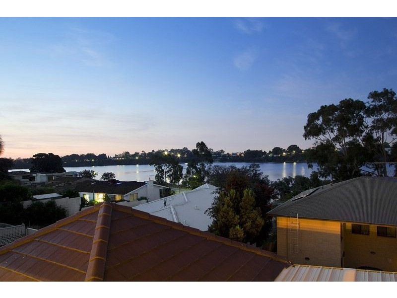 147A Riverton Drive West, Rossmoyne WA 6148