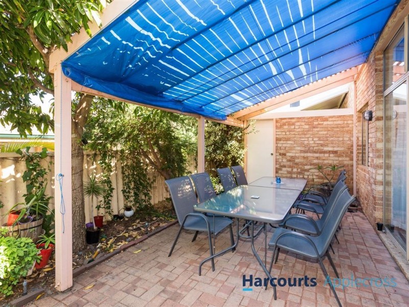 4/6 Forbes Road, Applecross WA 6153