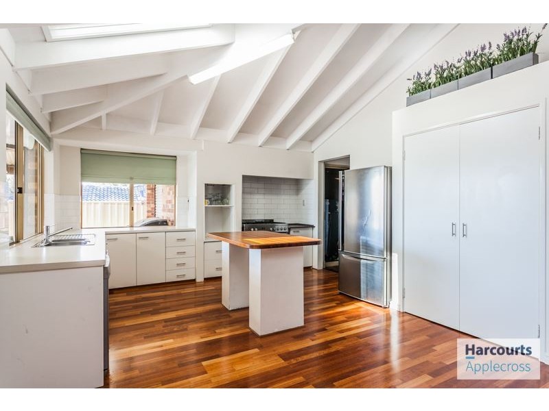 6 Wyss Lane, North Lake WA 6163