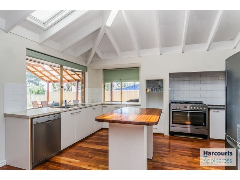 6 Wyss Lane, North Lake WA 6163