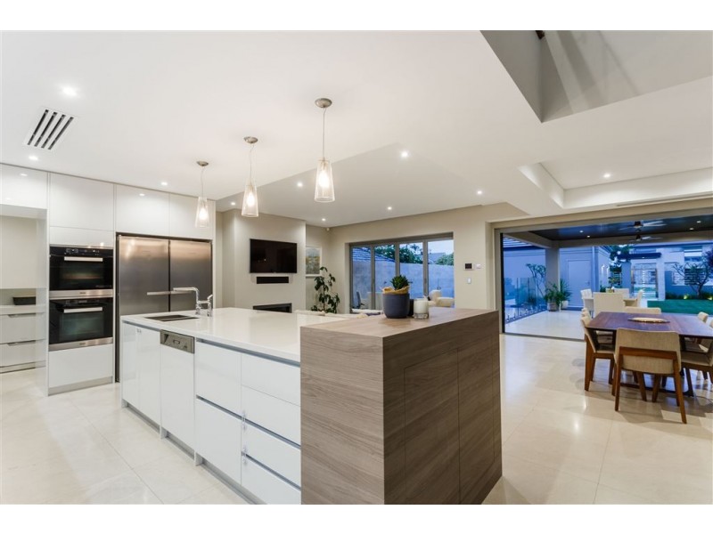 48A Davy Street, Alfred Cove WA 6154