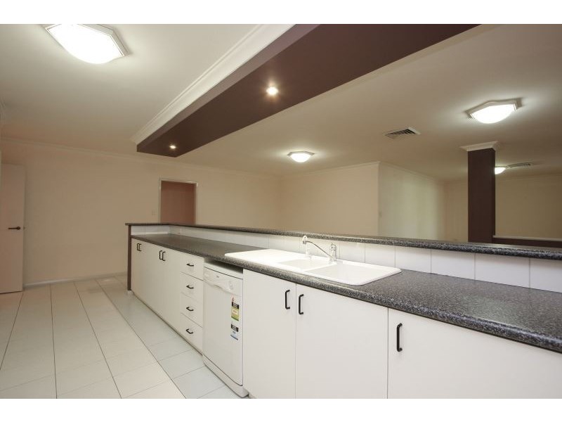 3 Law Court, Winthrop WA 6150