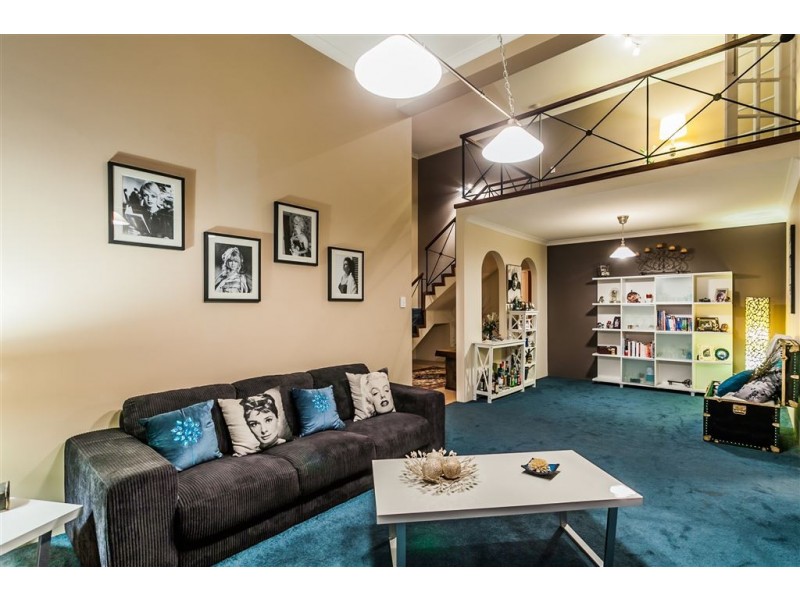 18 Hartwell Parade, Jandakot WA 6164