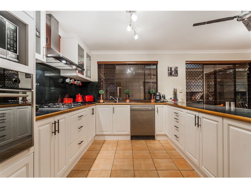 18 Hartwell Parade, Jandakot WA 6164